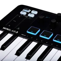 Arturia MiniLab 3 Black Edition MIDI клавиатура 25 клавиш