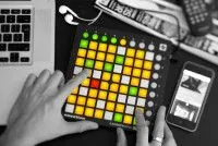 NOVATION Launchpad Mini MK2