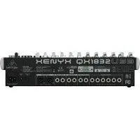 Микшерный пульт Behringer XENYX QX1832USB