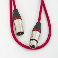 True magic TLC 1M/R Шнур микрофонный XLR (F) ⇔ XLR (M), 1 метр, красный