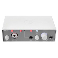 YAMAHA Steinberg IXO12 White Внешняя звуковая карта USB